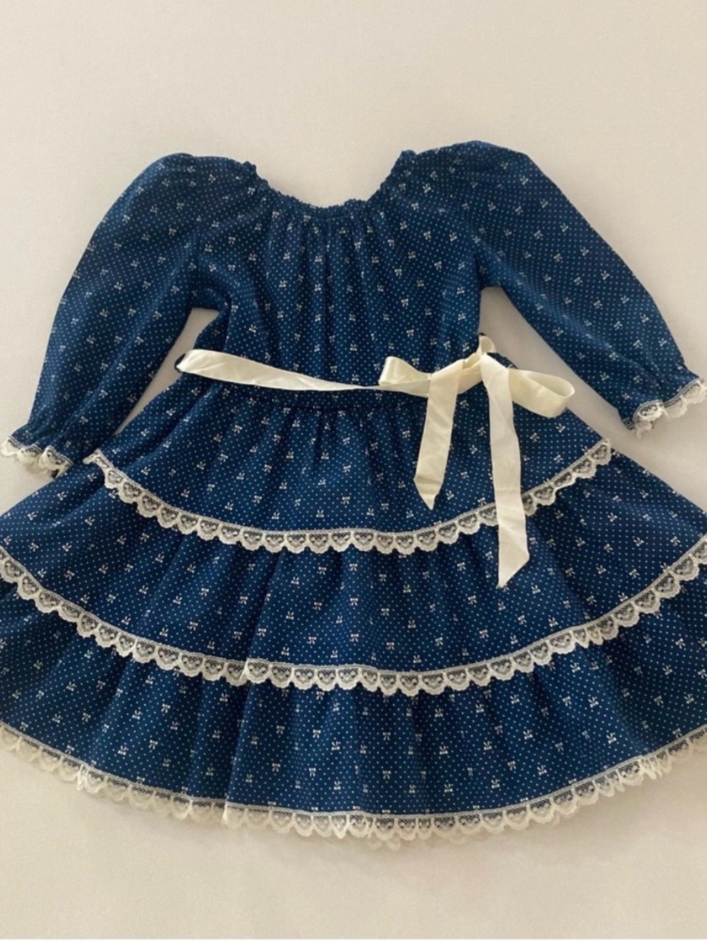 Vintage USA Girls 4 Blue Ivory Floral Twirl Dress